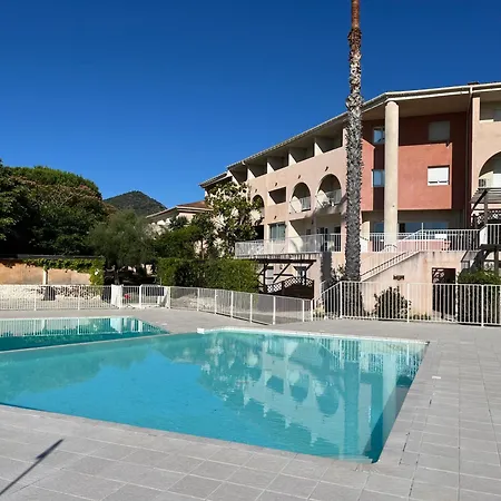 Saint-florent 2 Pieces Terrasse Piscine Flo300-j07